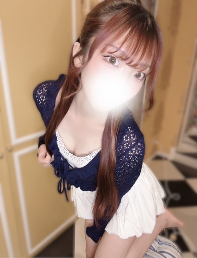 いと 素人系黒髪清楚激カワ(受付イチオシ)さんの写真