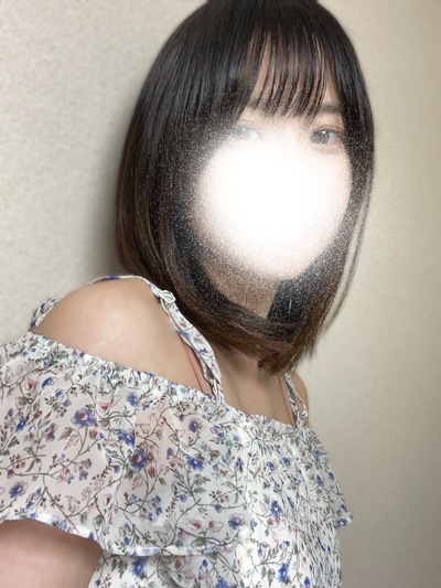 まき 激ｶﾜ素人系黒髪清楚(受付イチオシ)さんの写真